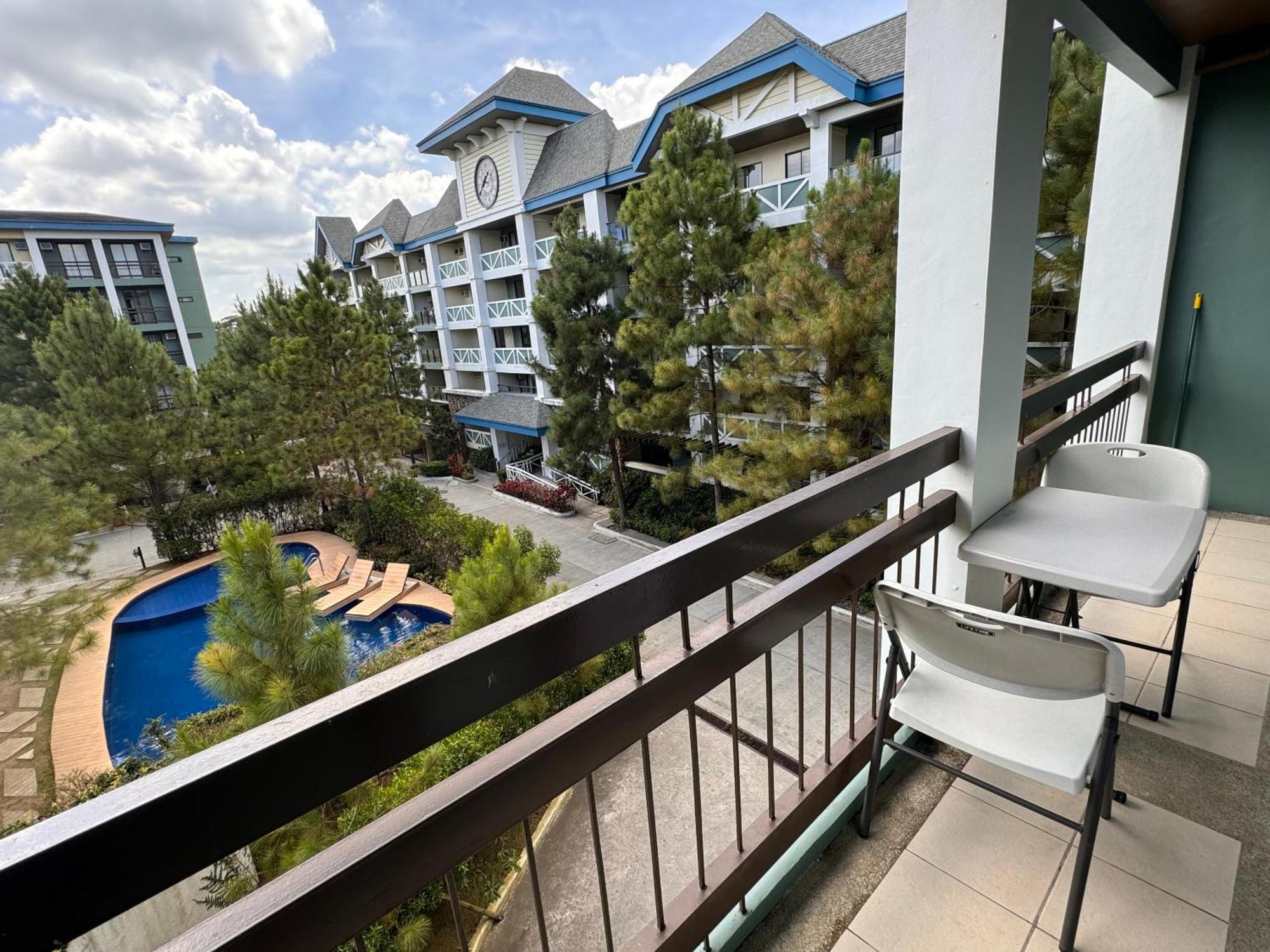 Cozyvilla At Pine Suites Tagaytay 2Br Or Studio With Free Parking Studio Offsite 2Br And Deluxe Studio Basement Tagaytay City Ngoại thất bức ảnh